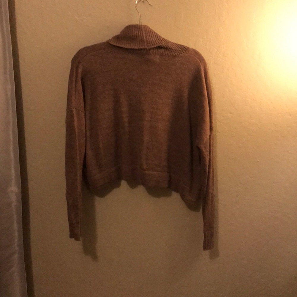 sweater - Picture 2 of 2